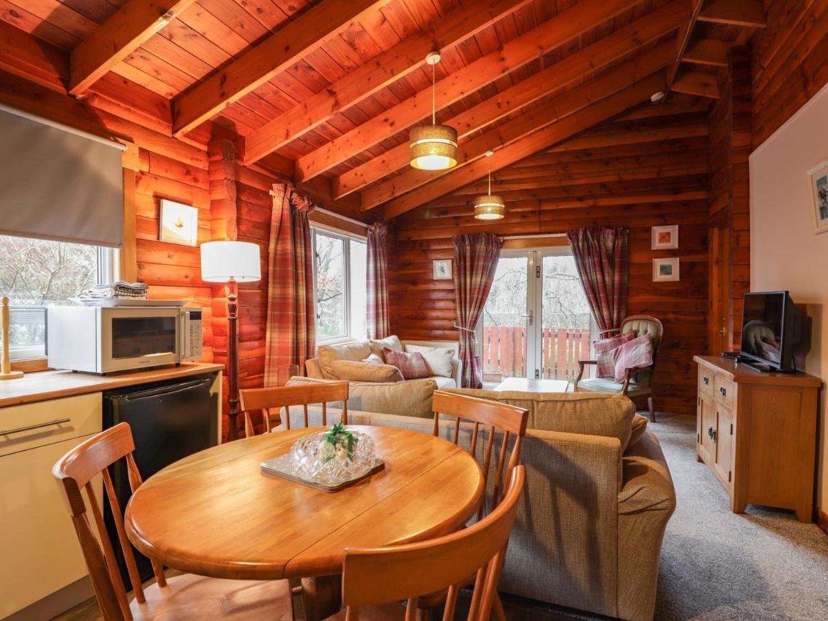 Spruce Lodge Strathpeffer Ngoại thất bức ảnh