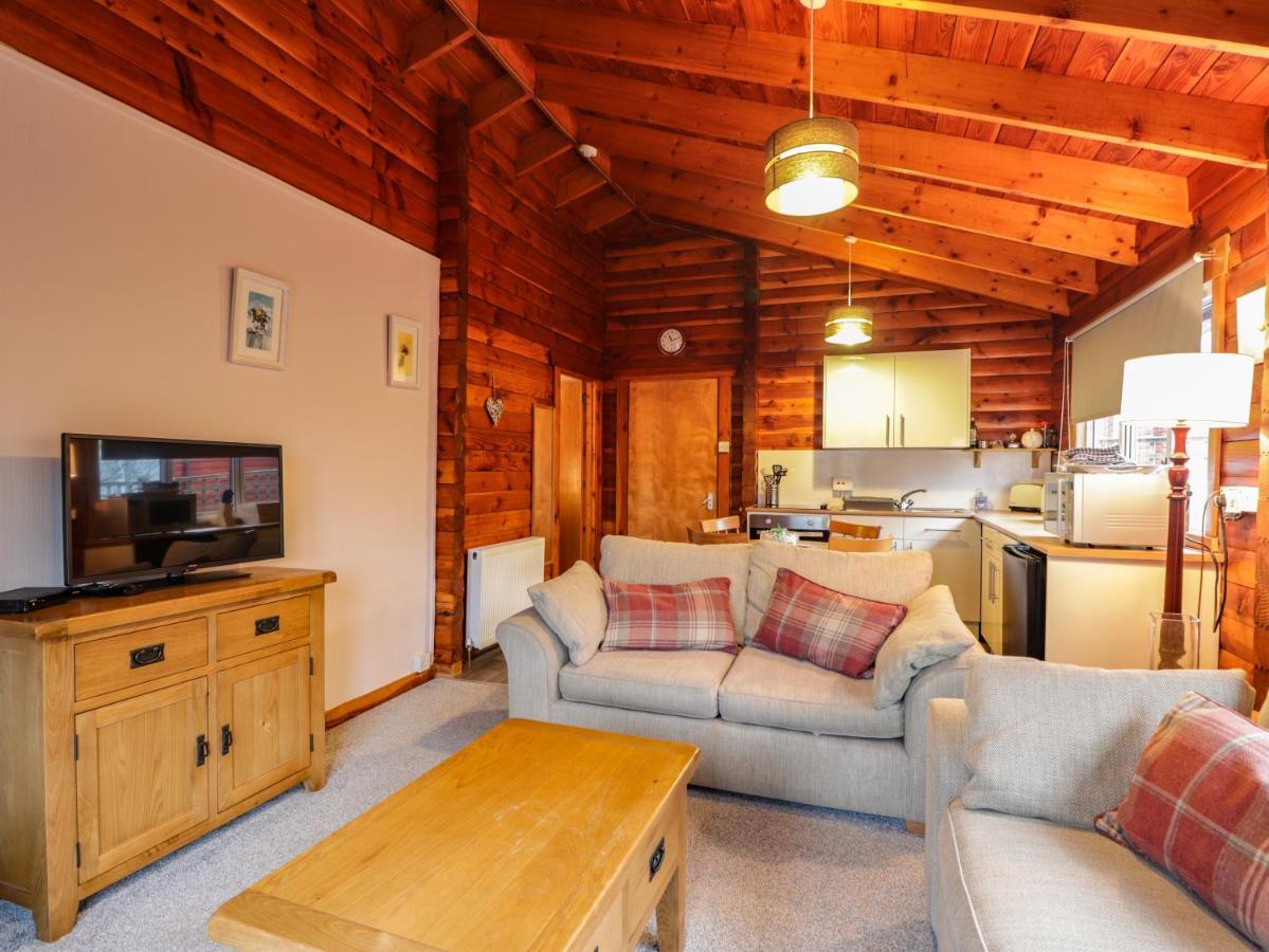 Spruce Lodge Strathpeffer Ngoại thất bức ảnh