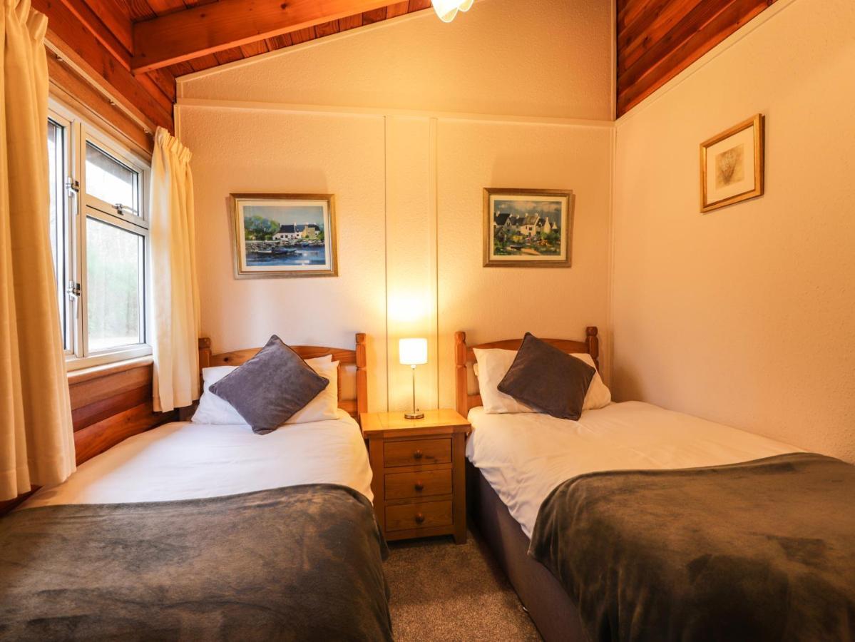 Spruce Lodge Strathpeffer Ngoại thất bức ảnh