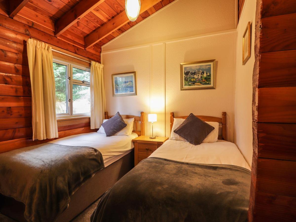 Spruce Lodge Strathpeffer Ngoại thất bức ảnh
